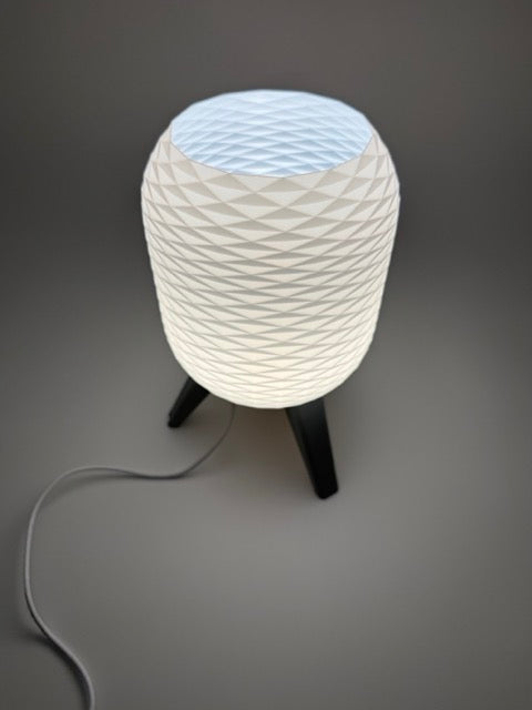 Design Tafellamp 'Switch' met Geometrisch Patroon en Zwart Onderstel – Moderne Sfeerverlichting