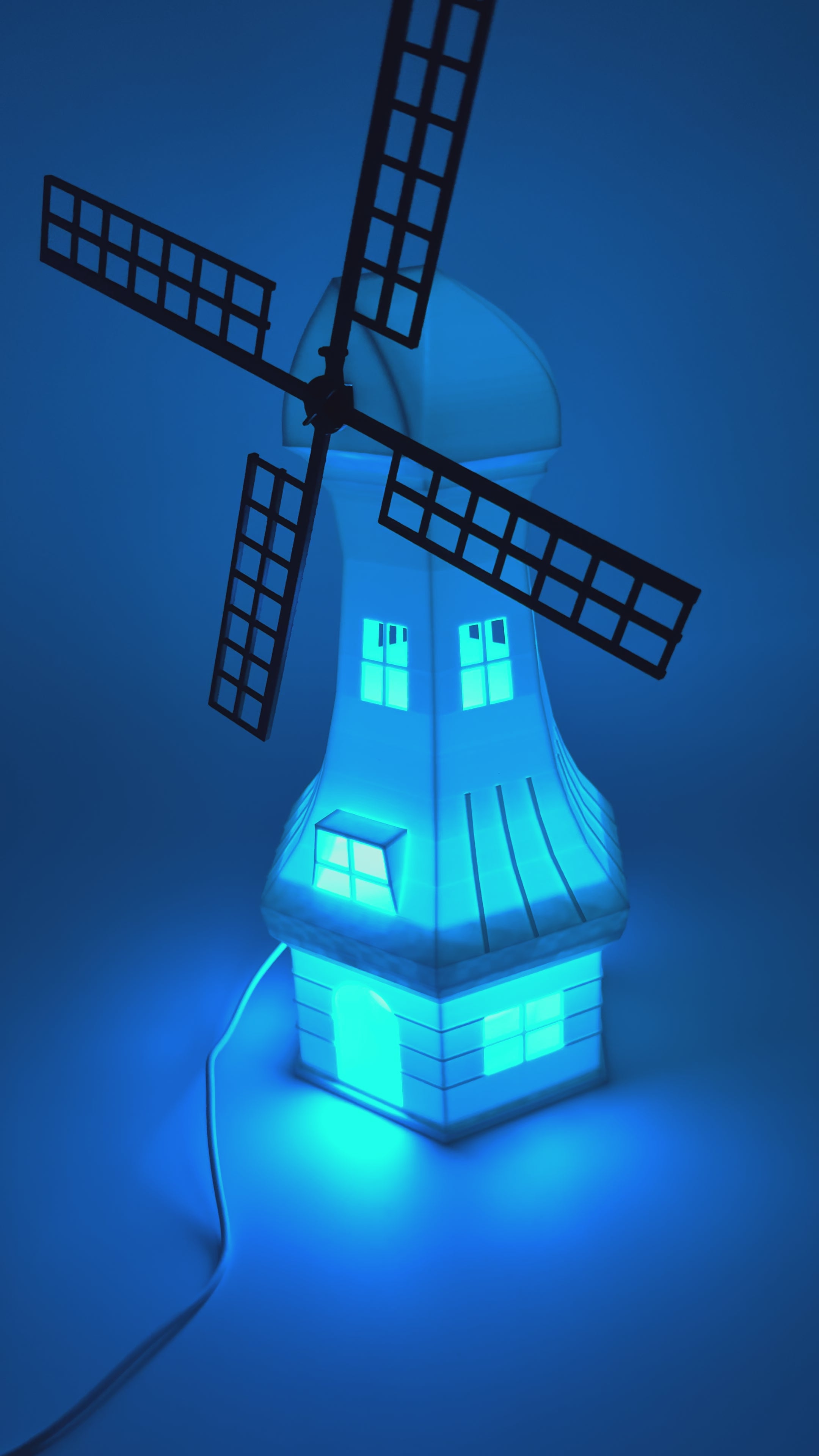 Decoratieve Tafellamp 'Mill' in de Vorm van een Windmolen – Unieke Sfeerlamp met Warm Licht